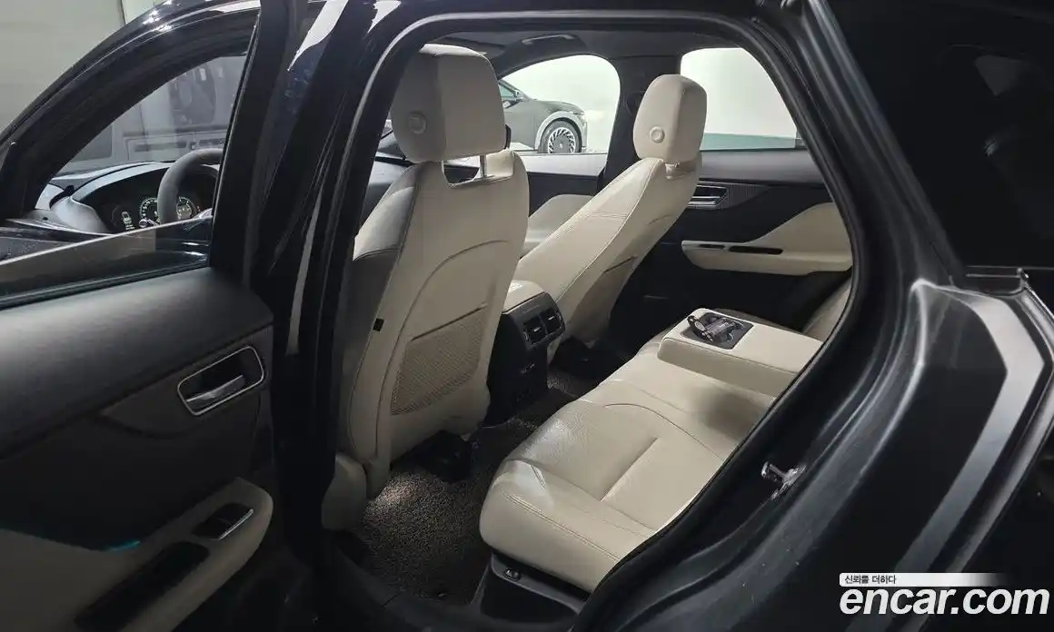 Jaguar F-Pace 2016 3.0 гидро в Москве № 2133945, фото 11