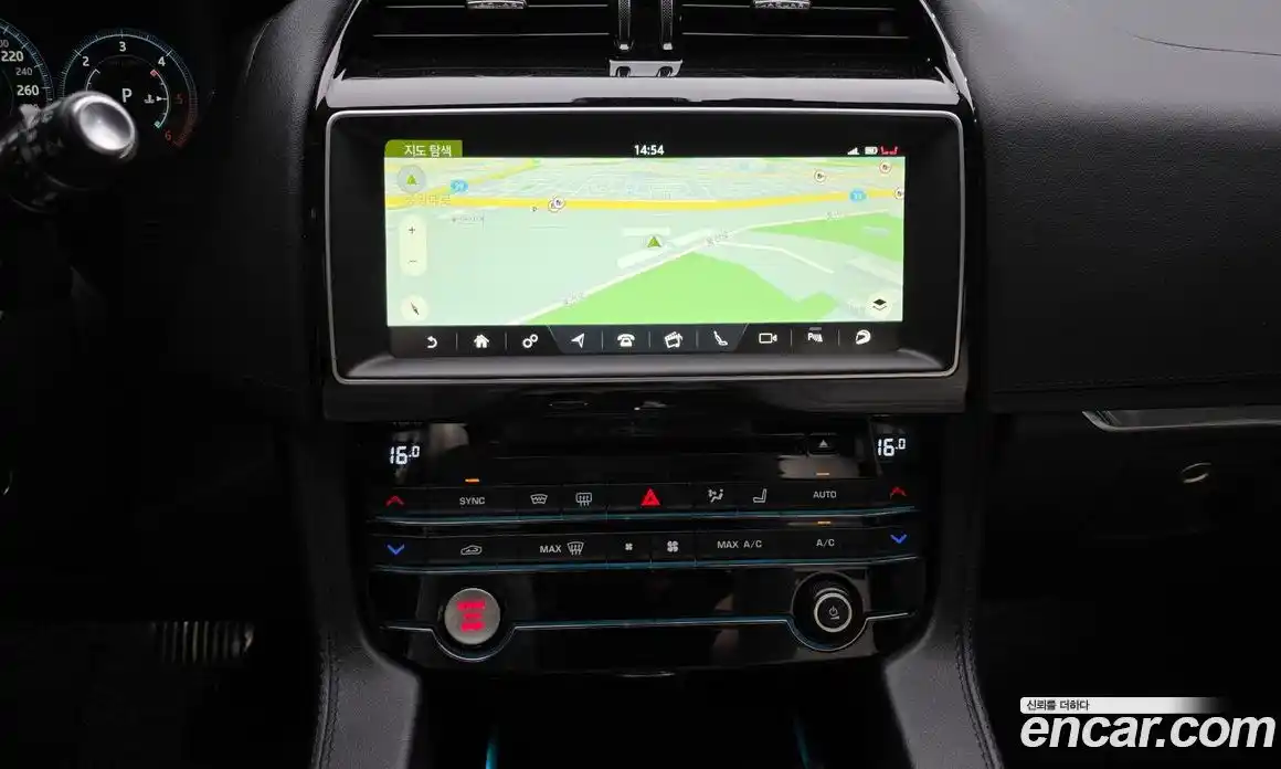 Jaguar F-Pace 2016 3.0 гидро в Москве № 2133945, фото 17