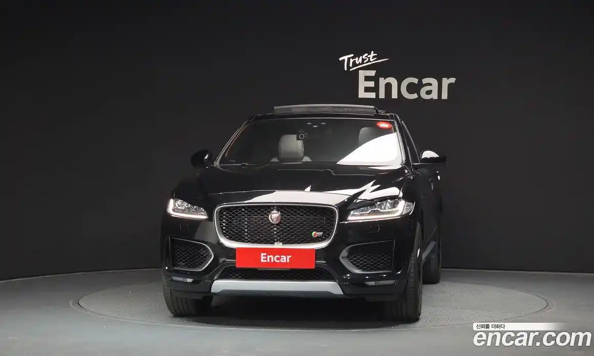 Jaguar F-Pace 2016 3.0 гидро в Москве № 2133945, фото 3