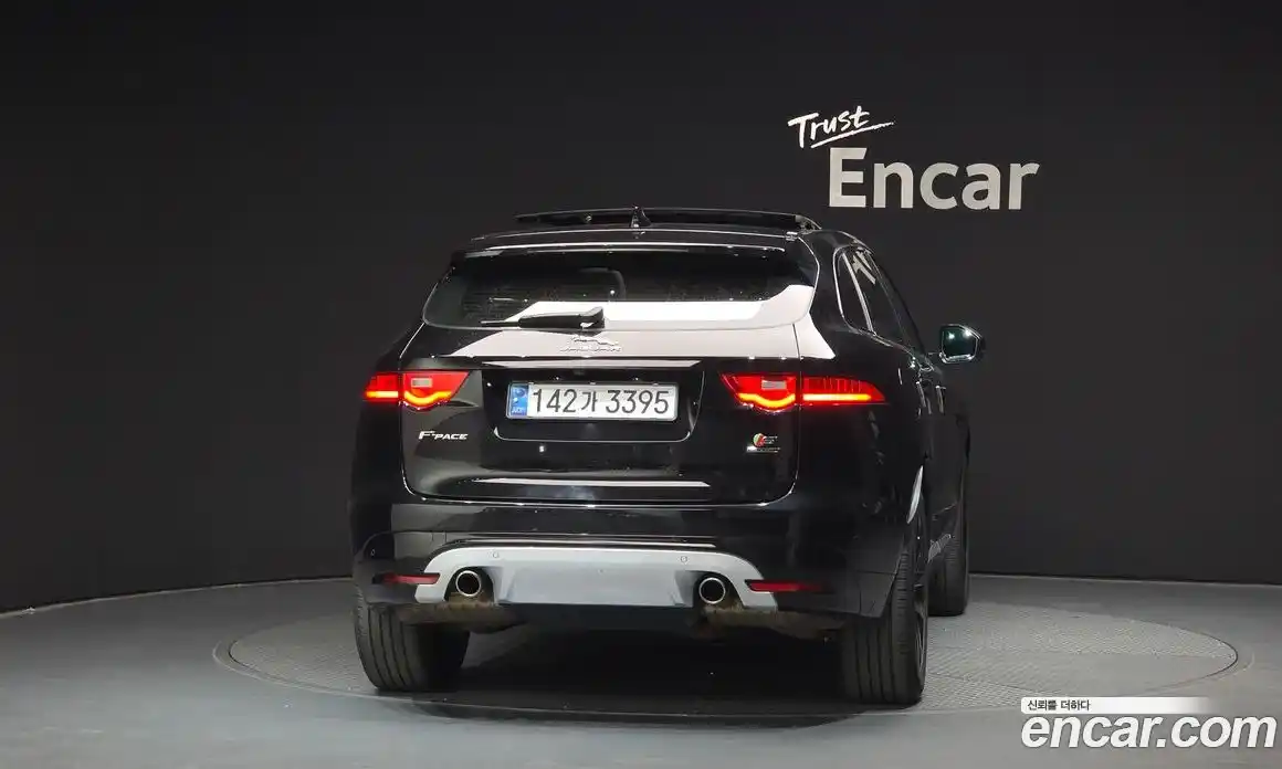 Jaguar F-Pace 2016 3.0 гидро в Москве № 2133945, фото 4
