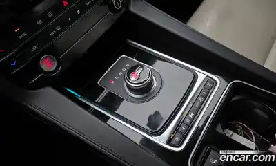 Jaguar F-Pace 2016 3.0 гидро в Москве № 2133945, миниатюра 9