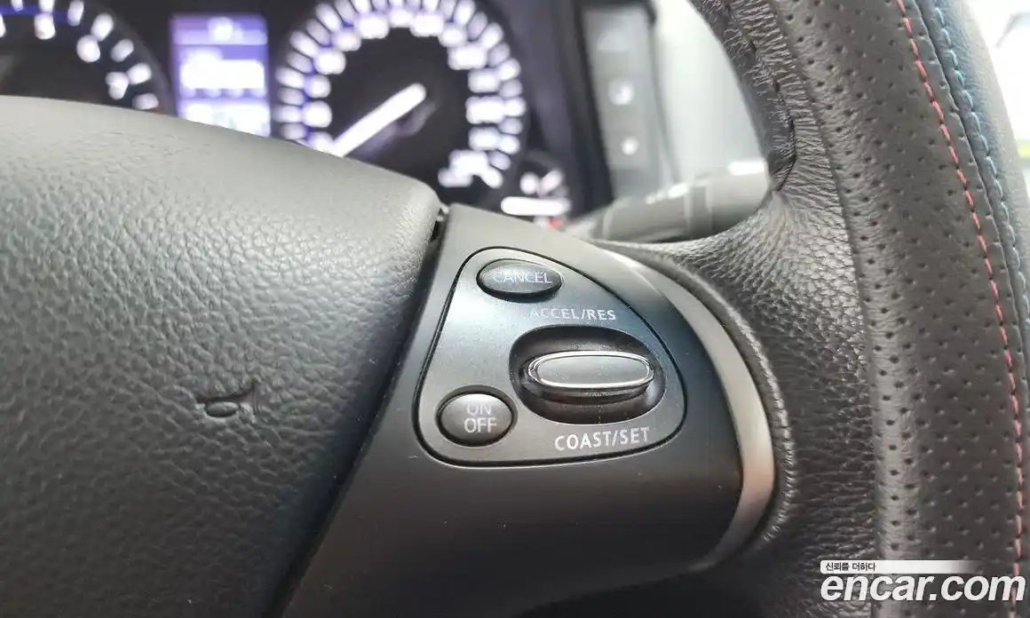 Infiniti Q70 2014 3.7 гидро в Москве № 2134067, фото 15