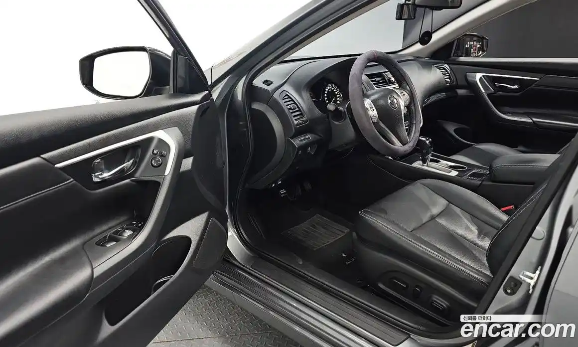 Nissan Altima 2018 2.5 гидро в Москве № 2134351, фото 11