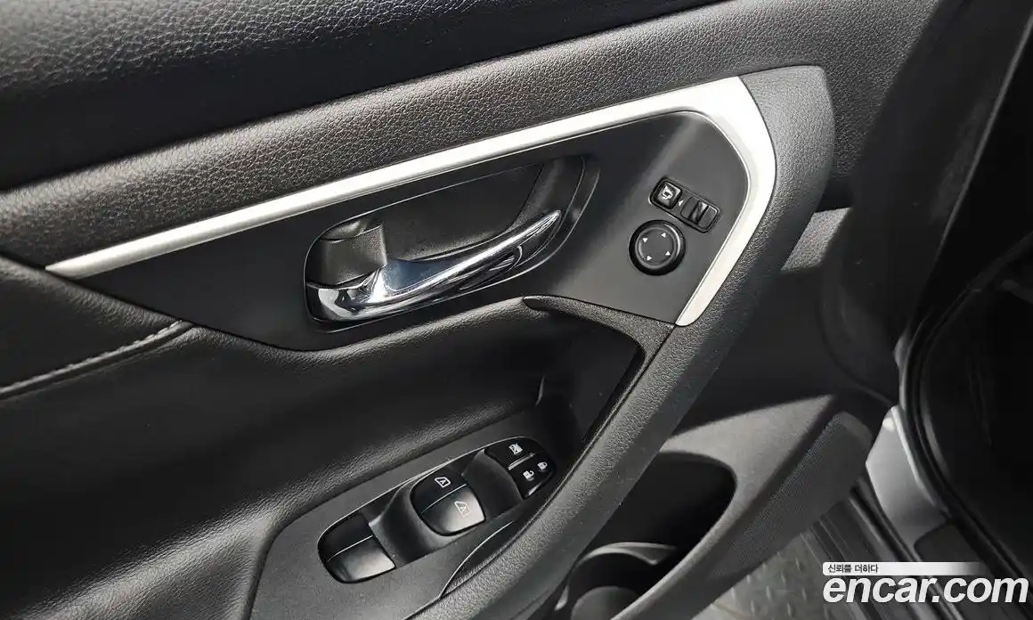 Nissan Altima 2018 2.5 гидро в Москве № 2134351, фото 17