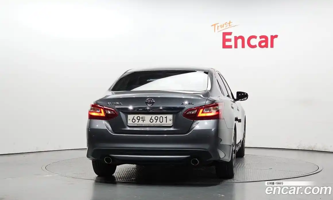 Nissan Altima 2018 2.5 гидро в Москве № 2134351, фото 4