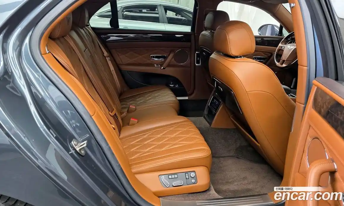 Bentley Flying Spur 2015 6.0 гидро, фото 12