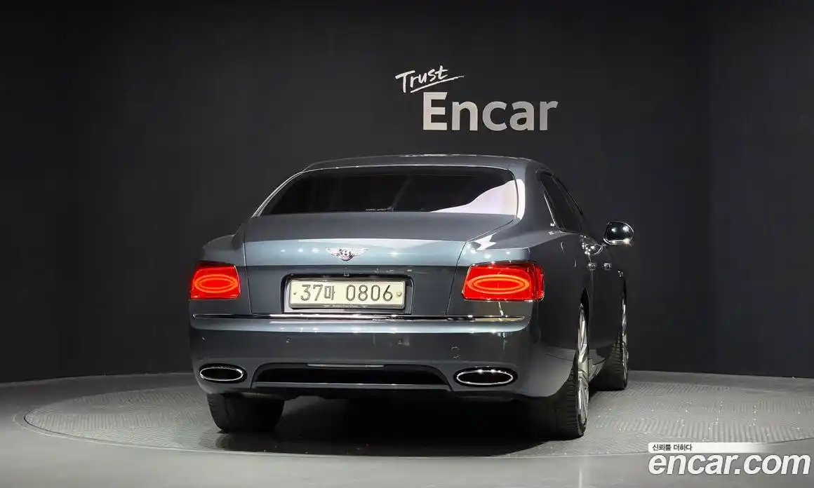 Bentley Flying Spur 2015 6.0 гидро, фото 4