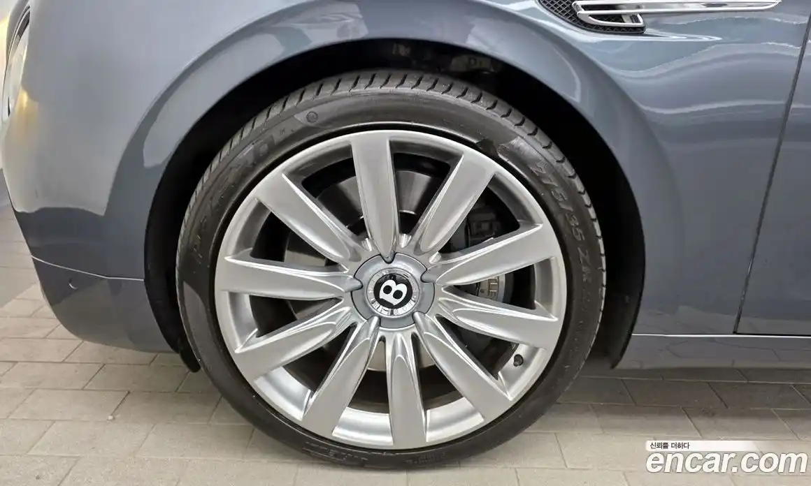 Bentley Flying Spur 2015 6.0 гидро, фото 5