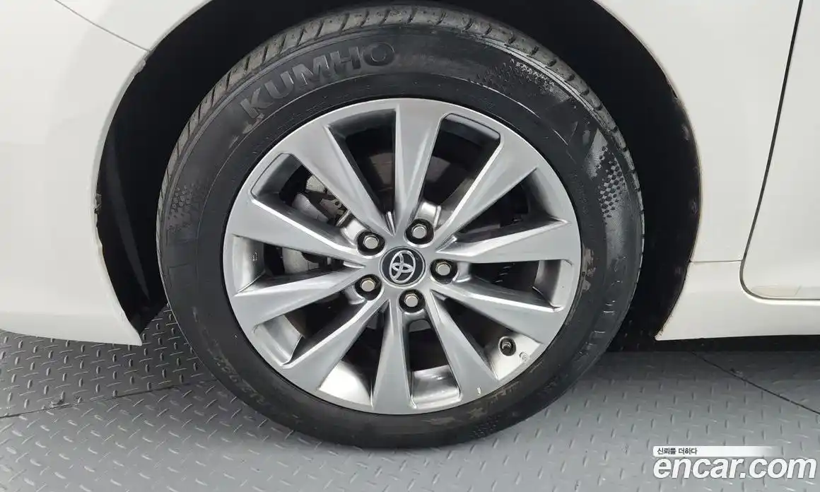 Toyota Camry 2016 2.5 гидро в Москве № 215508, фото 5