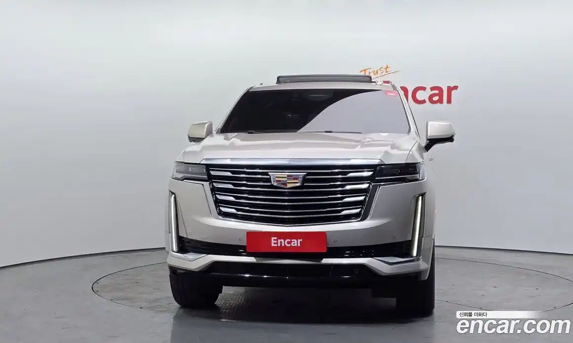 Cadillac Escalade 2022 6.2 гидро в Москве № 256474, фото 3