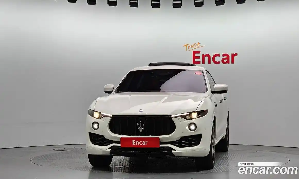 Maserati Levante 2018 3.0 гидро, фото 3