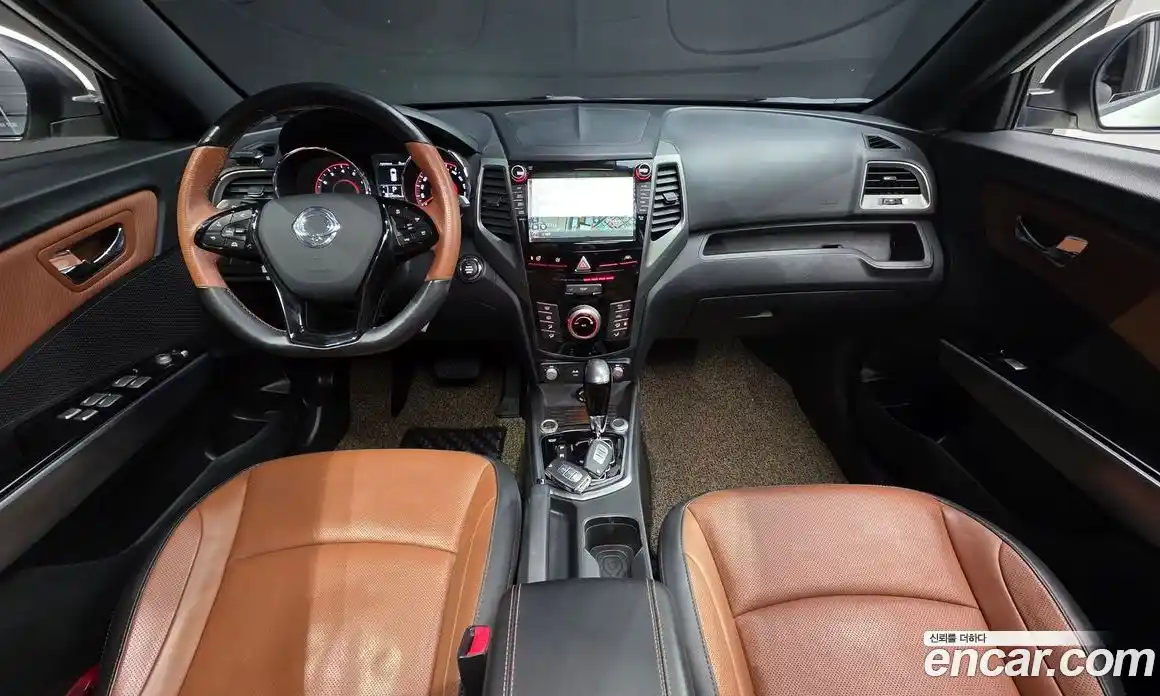 SsangYong TIBOLI 2017 1.6 гидро в Москве № 526346, фото 7