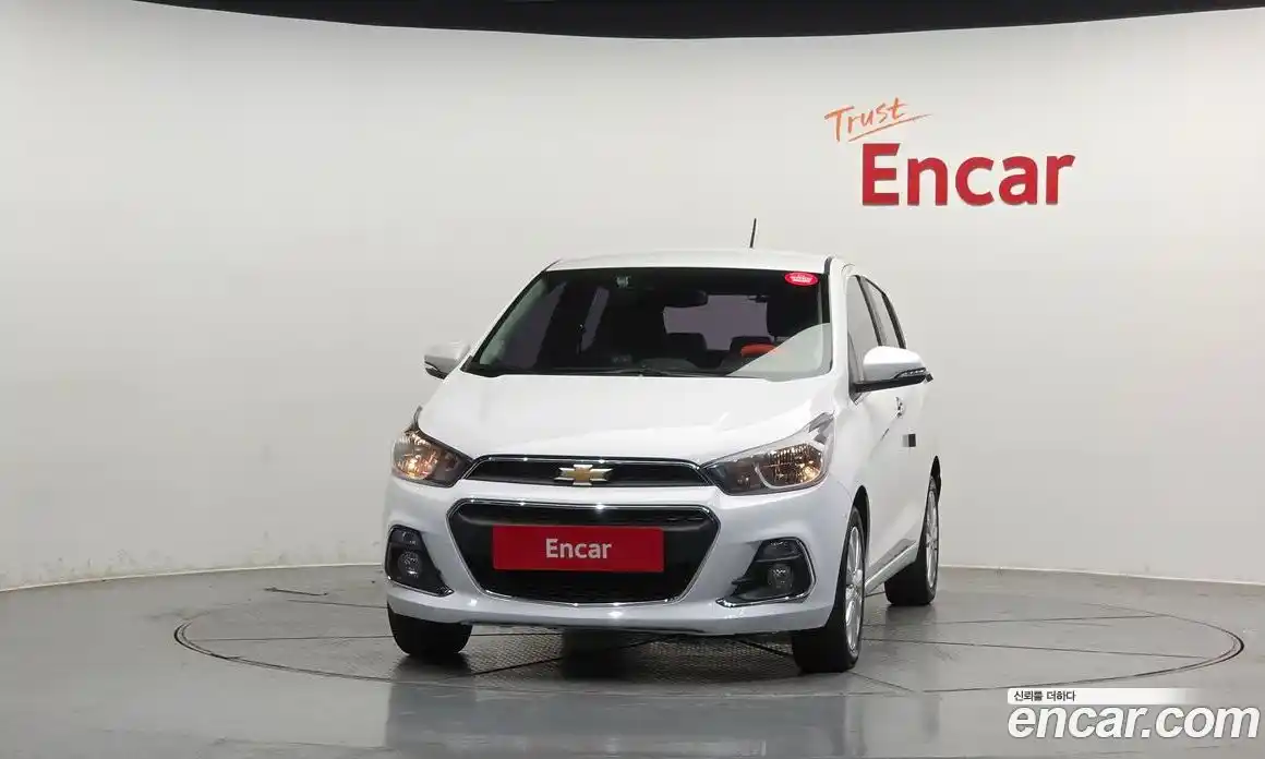 Chevrolet Spark 2016 1.0 гидро в Москве, фото 3