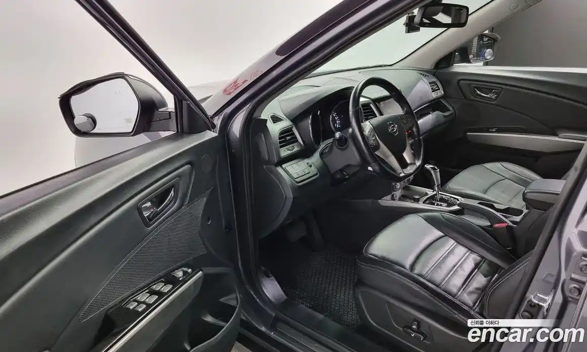 SsangYong TIBOLI 2015 1.6 гидро в Москве № 97320, фото 11