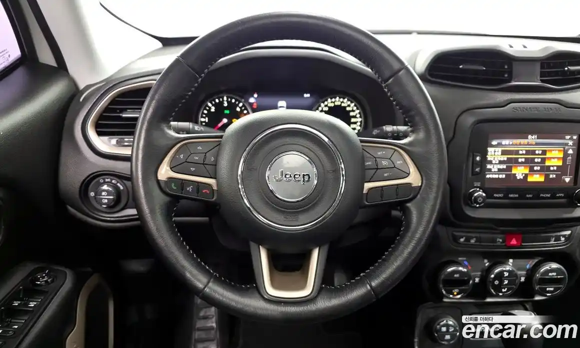 Jeep Renegade 2017 2.0 гидро в Москве, фото 13