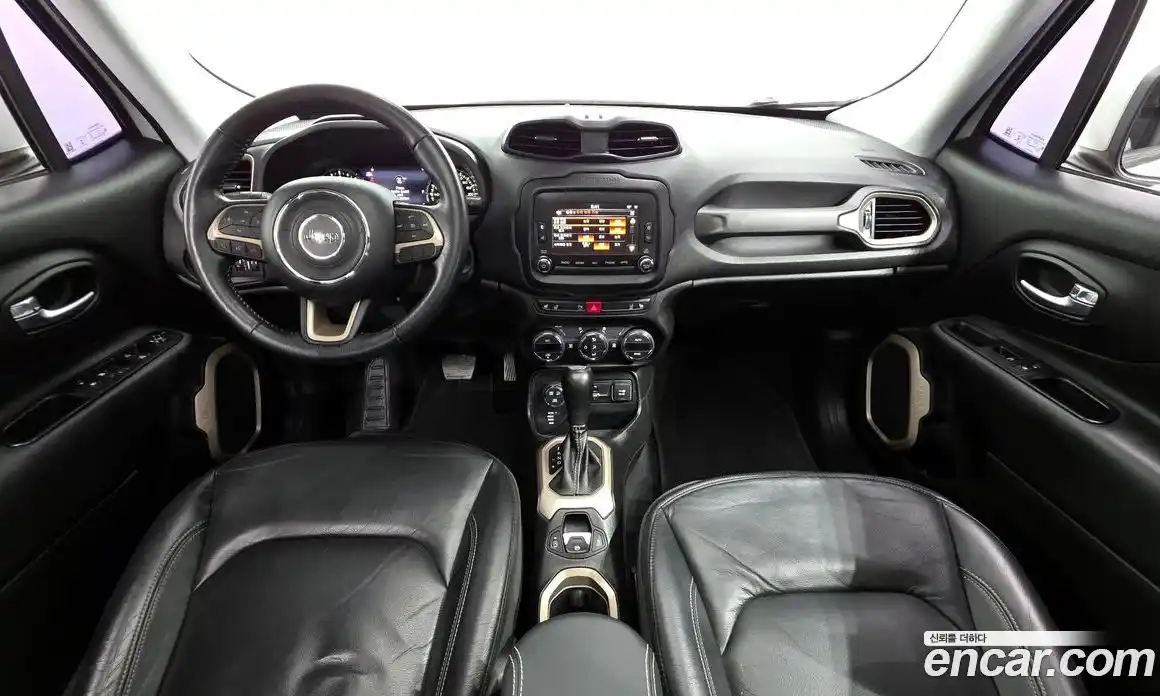 Jeep Renegade 2017 2.0 гидро в Москве, фото 7