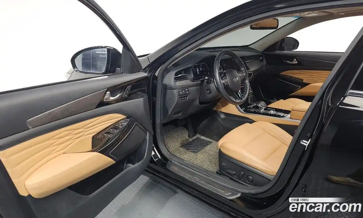 Kia K7 2021 2.5 гидро в Москве № 102416, фото 10