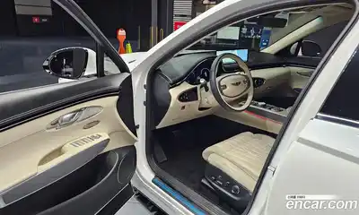Genesis GV70 2023 2.5 гидро в Москве № 114155, миниатюра 11