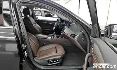 BMW 5-Series 2019 2.0 гидро в Москве № 1145020, миниатюра 11