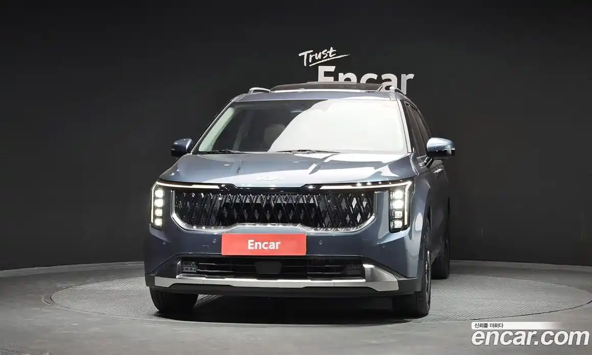 Kia Canival 2024 2.2 гидро в Москве № 121258, фото 3