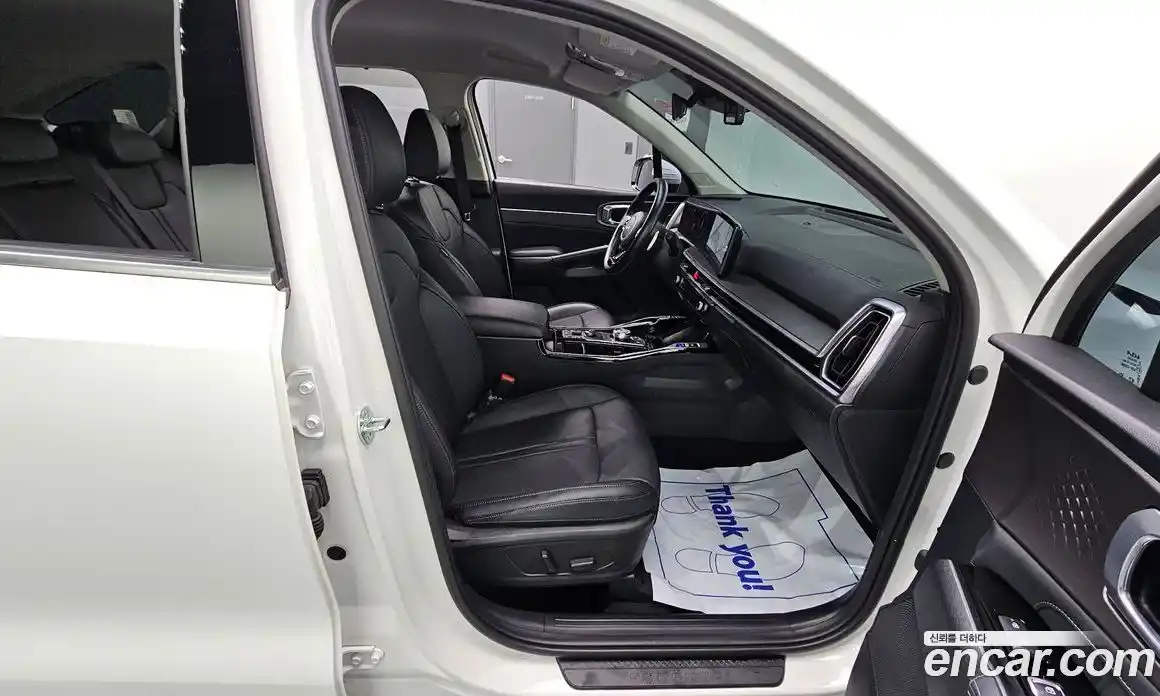 Kia Sorento 2023 2.5 гидро в Москве № 121740, фото 12