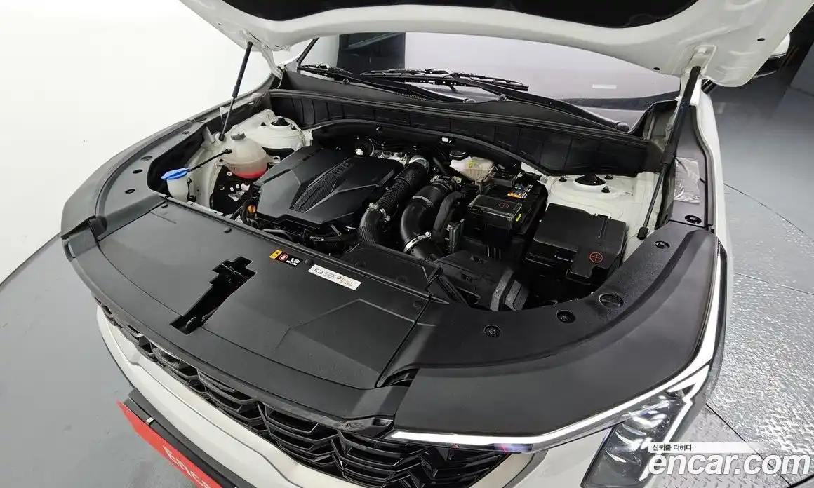 Kia Sorento 2023 2.5 гидро в Москве № 121740, фото 6