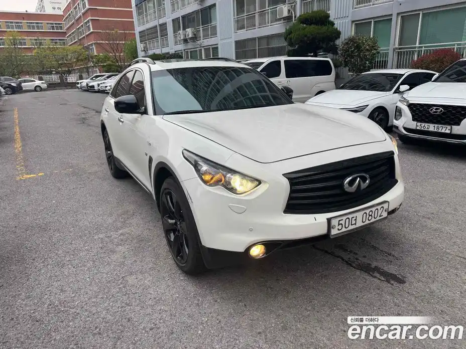 Infiniti QX70 2015 3.7 гидро в Москве № 1417406, фото 3