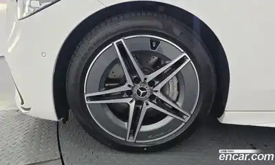 Mercedes-Benz C-Class 2025 2.0 гидро в Москве № 193712, миниатюра 5