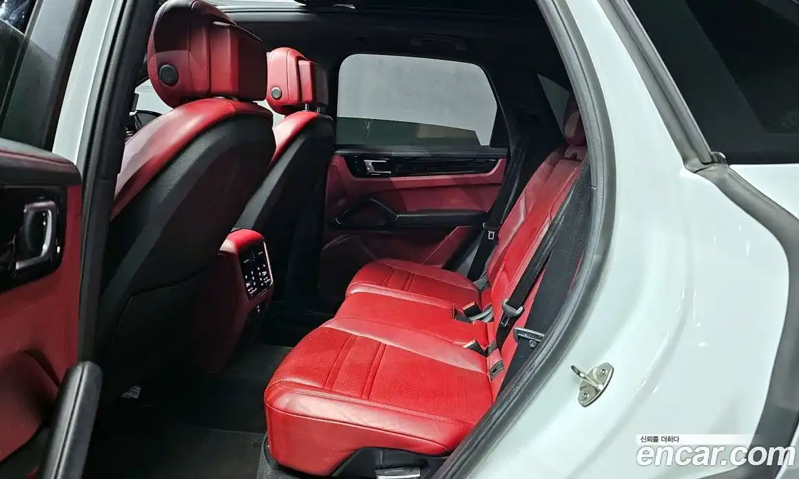 Porsche Cayenne 2021 3.0 гидро в Москве № 197426, фото 12
