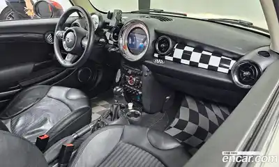 Mini Cooper 2013 1.6 гидро в Москве № 198328, миниатюра 7