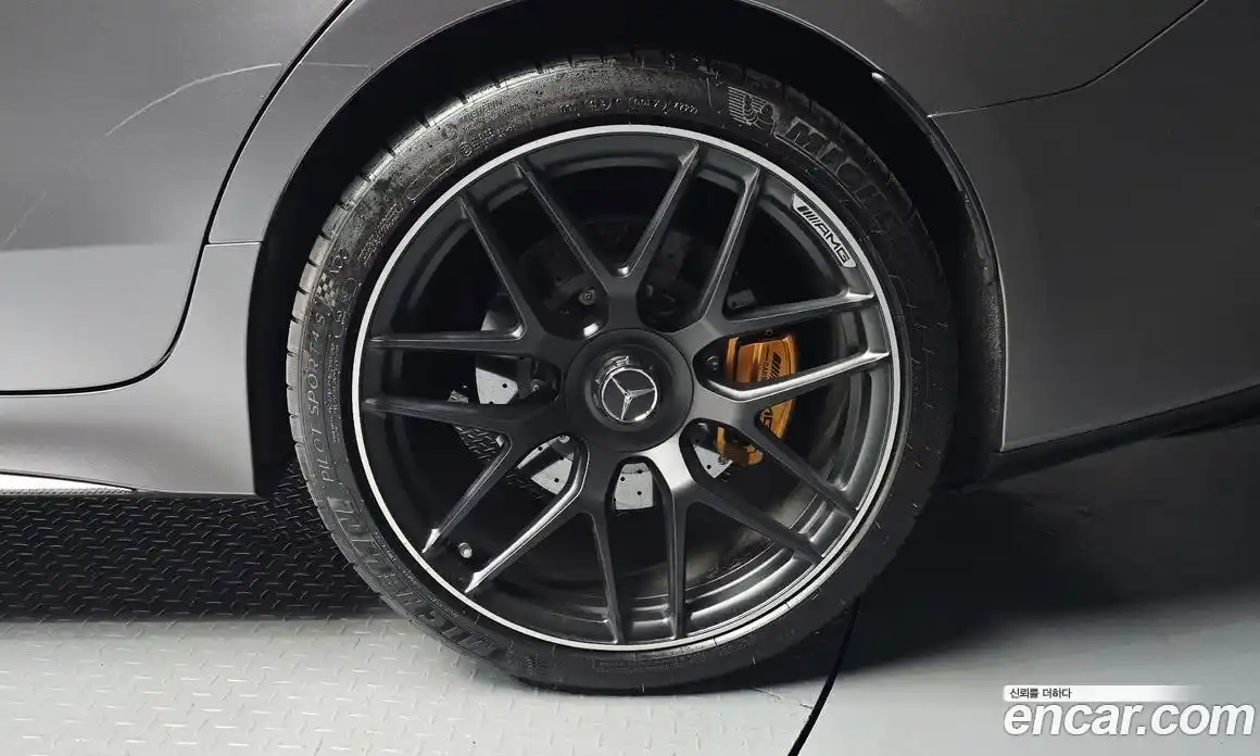 Mercedes-Benz AMG GT 2019 4.0 гидро в Москве, фото 7