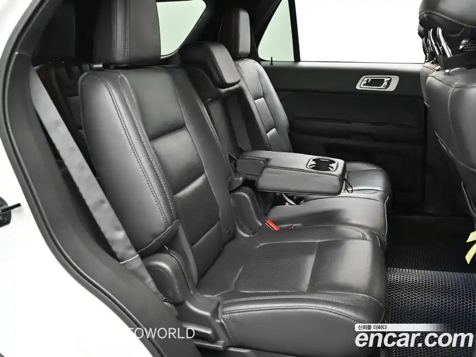 Ford Explorer 2013 3.5 гидро в Москве № 2063707, фото 11
