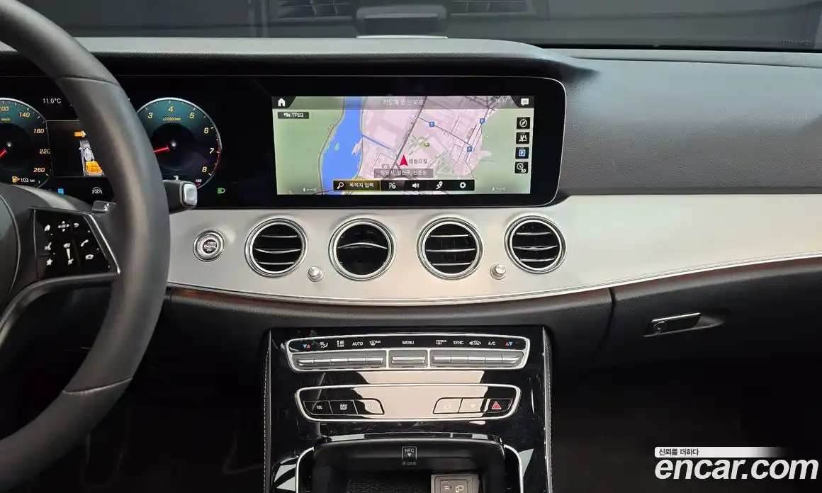Mercedes-Benz E-Class 2021 2.0 гидро, фото 14