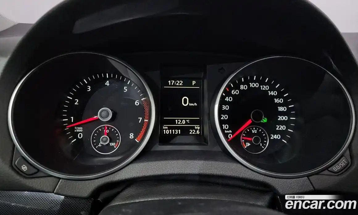 Volkswagen Golf 2012 1.4 гидро в Москве № 210178, фото 8