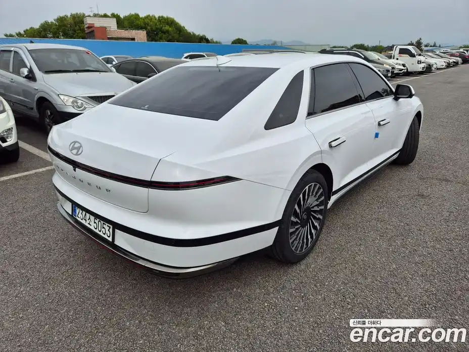 Hyundai Grandeur 2024 2.5 гидро в Москве № 2122901, фото 4