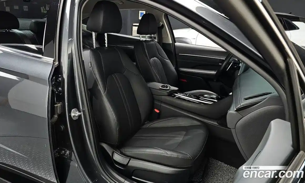Hyundai Sonata 2022 2.0 гидро в Москве № 2123052, фото 13