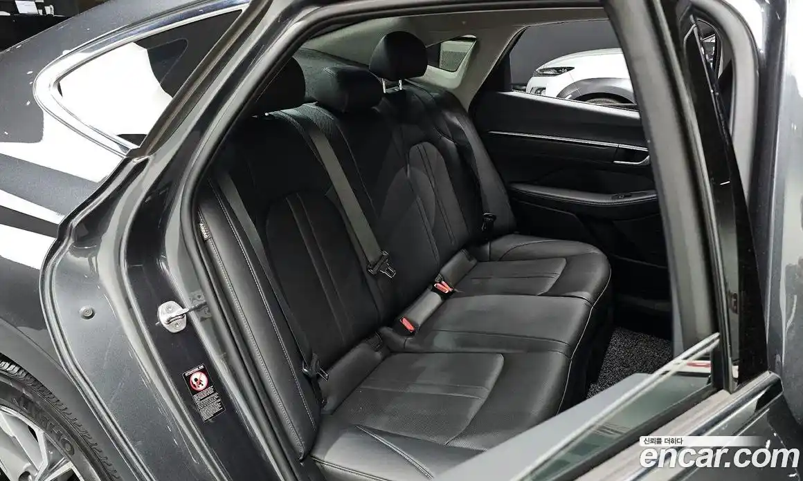 Hyundai Sonata 2022 2.0 гидро в Москве № 2123052, фото 16