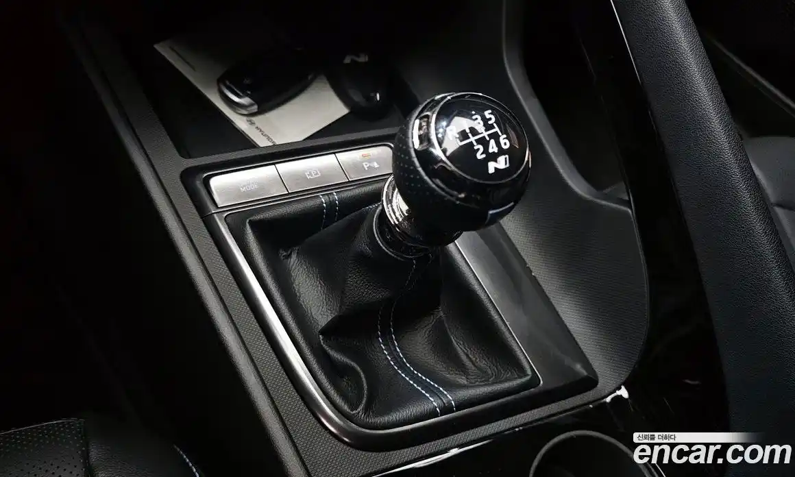 Hyundai Avante 2021 2.0 механика в Москве № 2123156, фото 12