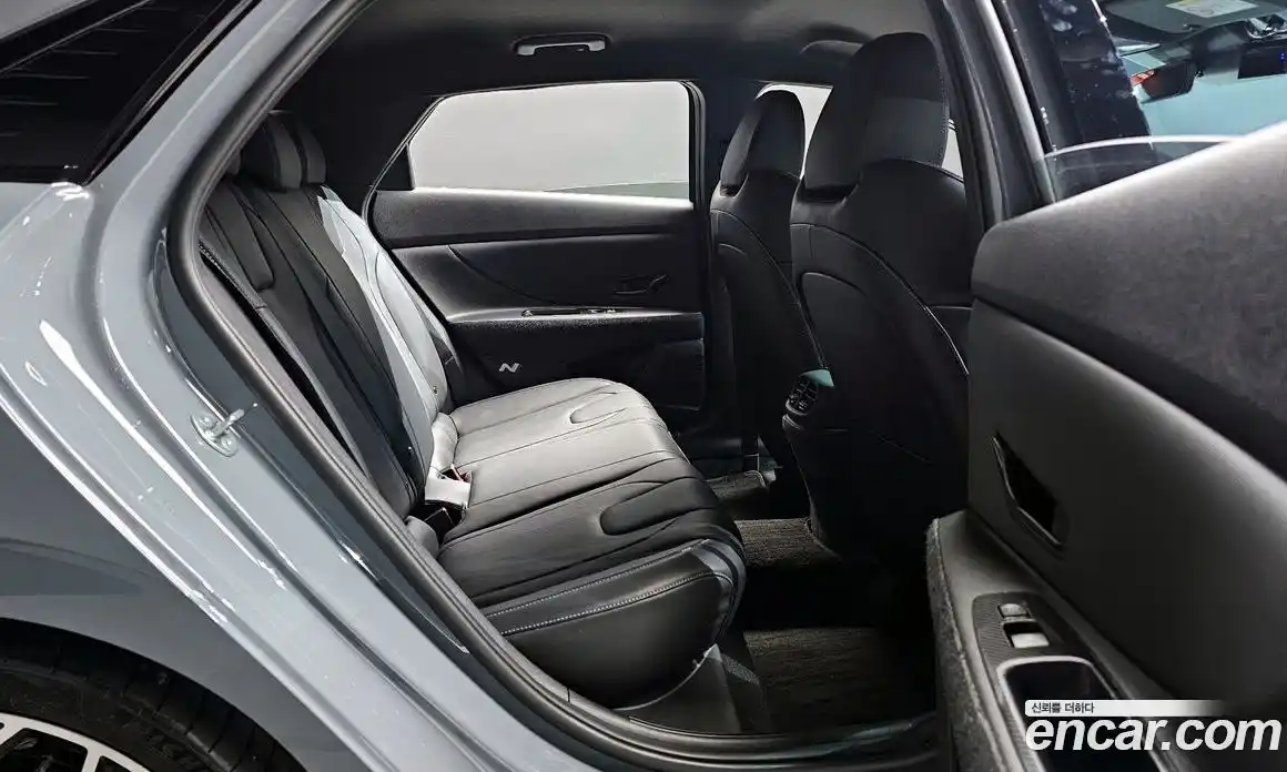 Hyundai Avante 2021 2.0 механика в Москве № 2123156, фото 17