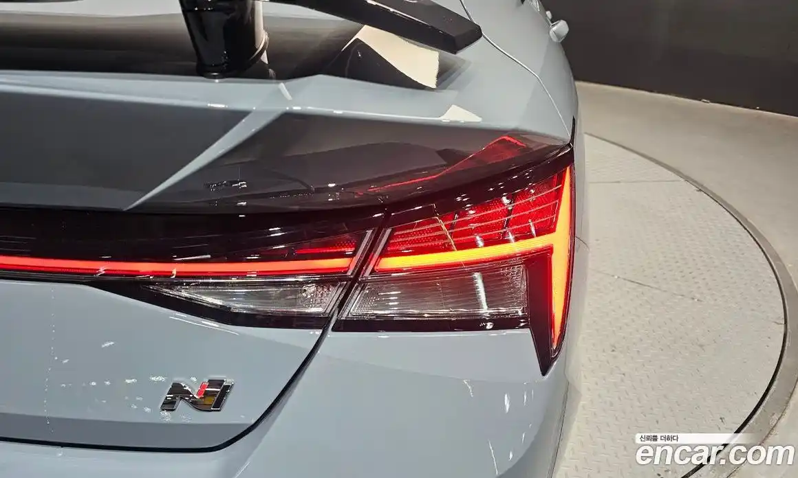 Hyundai Avante 2021 2.0 механика в Москве № 2123156, фото 9