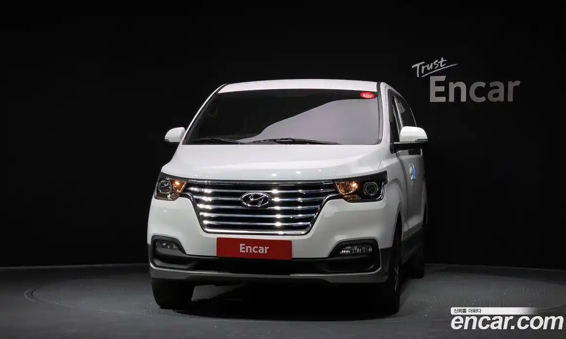Hyundai Starex 2020 2.5 гидро в Москве, фото 3