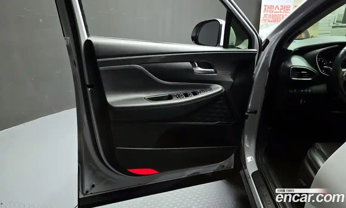 Hyundai Santa Fe 2021 2.5 гидро в Москве № 2123716, фото 14
