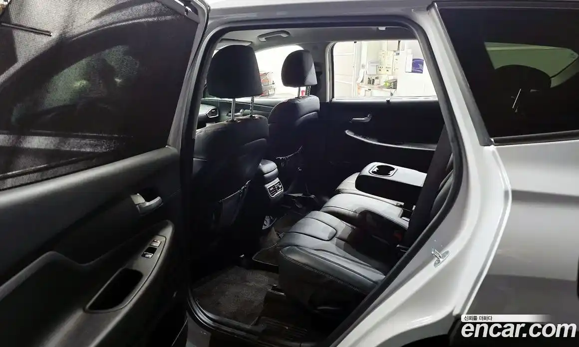 Hyundai Santa Fe 2021 2.5 гидро в Москве № 2123716, фото 17