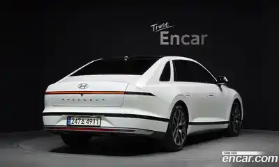 Hyundai Grandeur 2023 2.5 гидро в Москве № 2123892, миниатюра 2