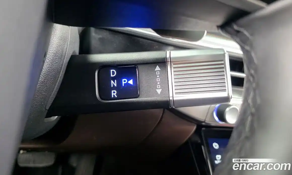 Hyundai Grandeur 2023 2.5 гидро в Москве № 2123892, фото 9