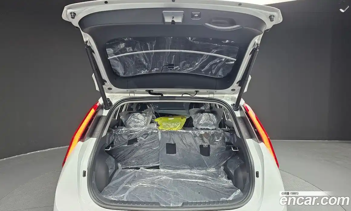 Kia Niro 2026 1.6 гидро в Москве № 2123990, фото 24