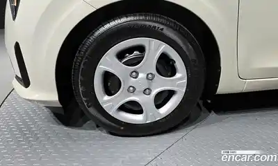 Kia Morning 2023 1.0 гидро в Москве № 2124183, миниатюра 5