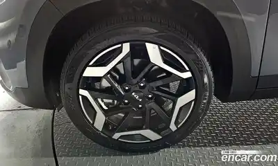 Kia Seltos 2025 1.6 гидро в Москве № 2124217, миниатюра 5