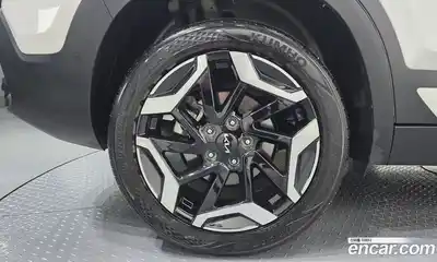Kia Seltos 2024 1.6 гидро в Москве № 2124486, миниатюра 5