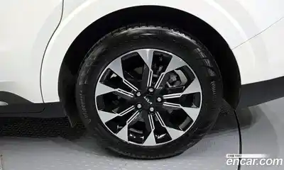 Kia Canival 2022 3.5 гидро в Москве № 2124555, миниатюра 7